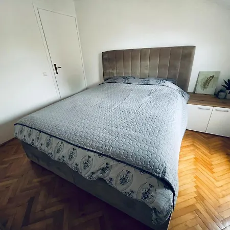 Apartment Bistrik Loggia